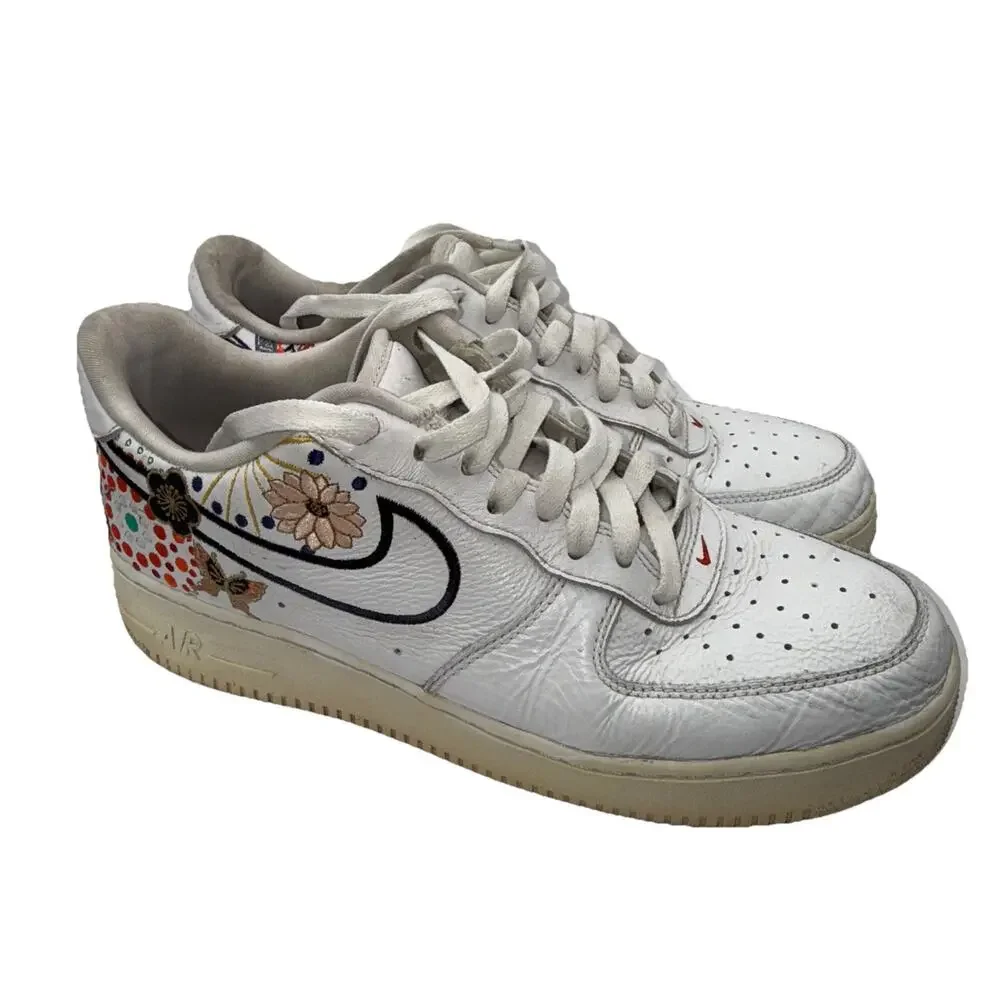 Size 11 - Nike Air Force 1 LNY W